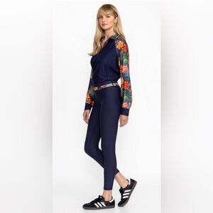 Johnny Was BEE ACTIVE CONTRAST Long Sleeve Hoodie + WAISTBAND LEGGING XS